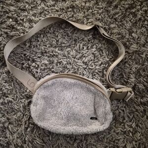 Lole Sherpa Fleece Belt Bag